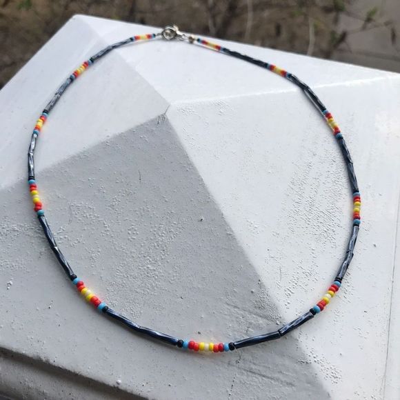 Handmade Native American Beaded Necklace Seed Bead Necklace - Picture 6 of 6